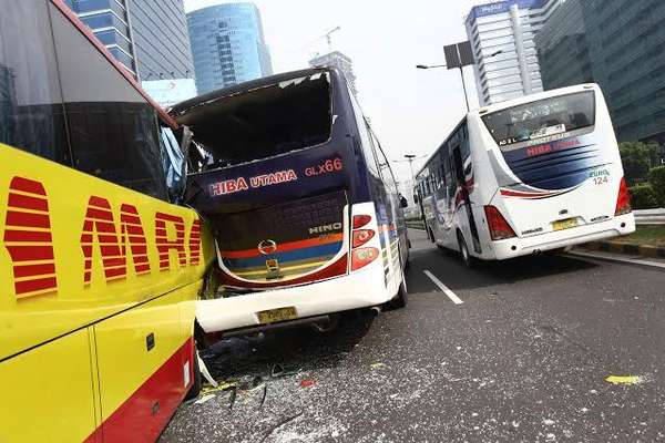 informasi kecelakaan bus
